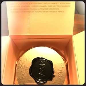 Viktor & Rolf Flowerbomb body scrub